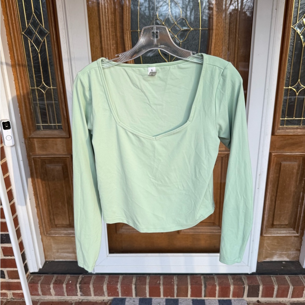 All in Motion Light Green Women's Long Sleeve Top